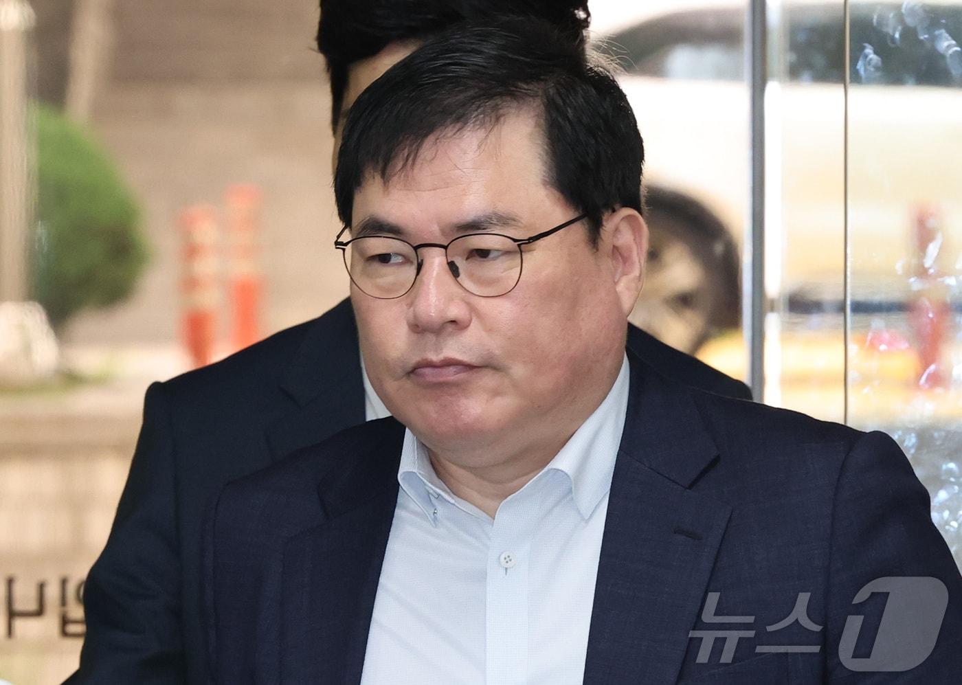 유동규 전 성남도시개발공사 기획본부장이 30일 오전 서울 서초구 서울중앙지방법원에서 열린 대장동 개발 특혜 혐의 민간업자 재판 결심공판에 출석하고 있다. (공동취재) 2025.6.30/뉴스1 ⓒ News1 민경석 기자