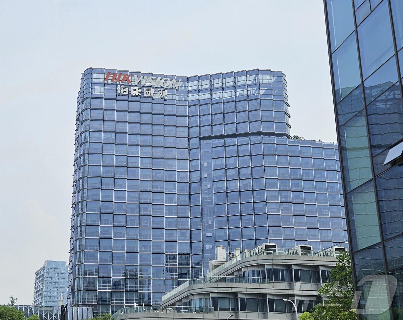 본문 이미지 - 중국 저장성 항저우에 위치한 하이크비전 본사 전경. ⓒ News1 정은지 특파원