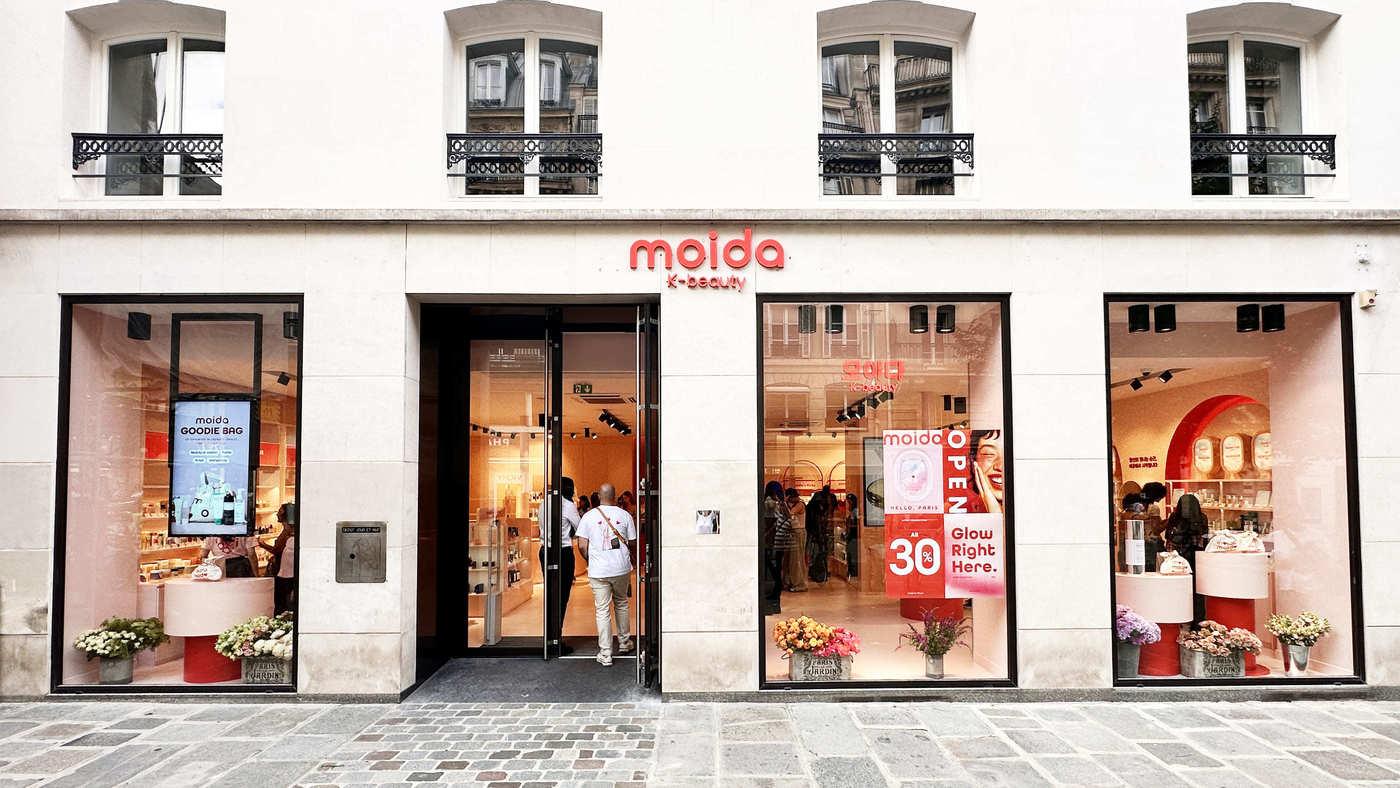 실리콘투는 27일 프랑스 파리 중심가에 모이다&#40;MOIDA&#41; 매장을 열었다.&#40;모이다제공&#41;