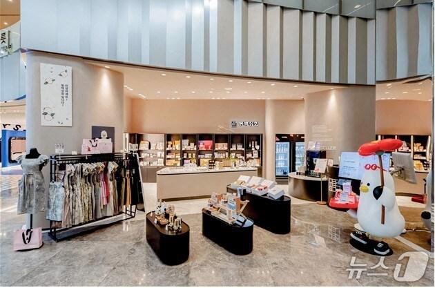 본문 이미지 - 신세계백화점 센텀시티점 지하 2층 동백상회 전경.(부산시청 제공. 재판매 및 DB 금지)