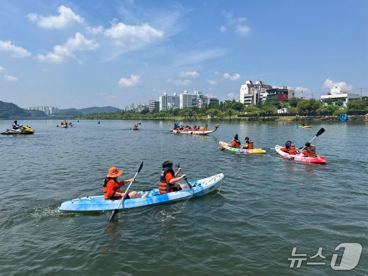 본문 이미지 - 진주 남강 수상레저스포츠 체험교실(진주시 제공. 재판매 및 DB금지).