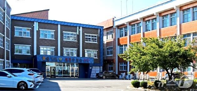 본문 이미지 - 전북 완주 수소에너지고등학교 전경/뉴스1