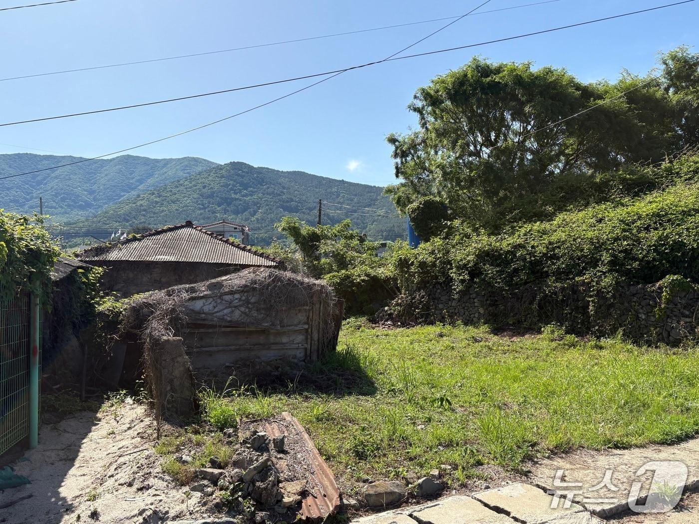 본문 이미지 - 경남 거제시 거제면에 위치한 문재인 전 대통령 생가 인근./뉴스1 강미영기자