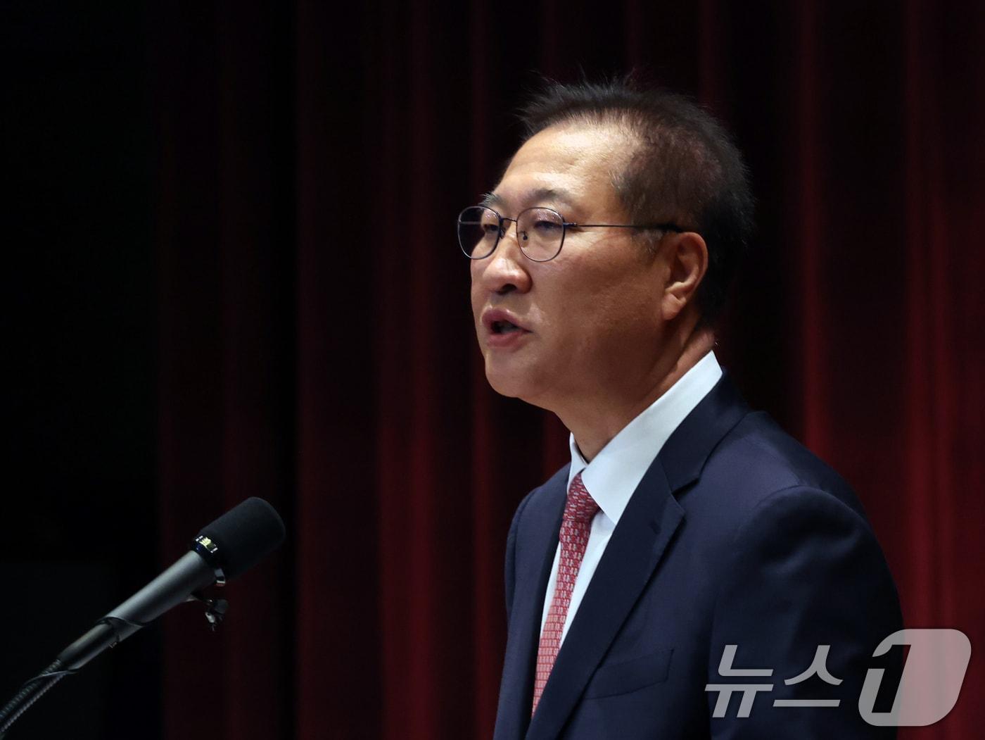 본문 이미지 - 박성재 법무부장관이 5일 오전 경기 과천시 정부과천청사에서 열린 이임식에서 이임사를 하고 있다. 2025.6.5/뉴스1 ⓒ News1 황기선 기자