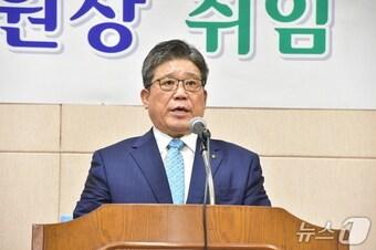 본문 이미지 - 김길수 진주문화원장. 뉴스1 DB