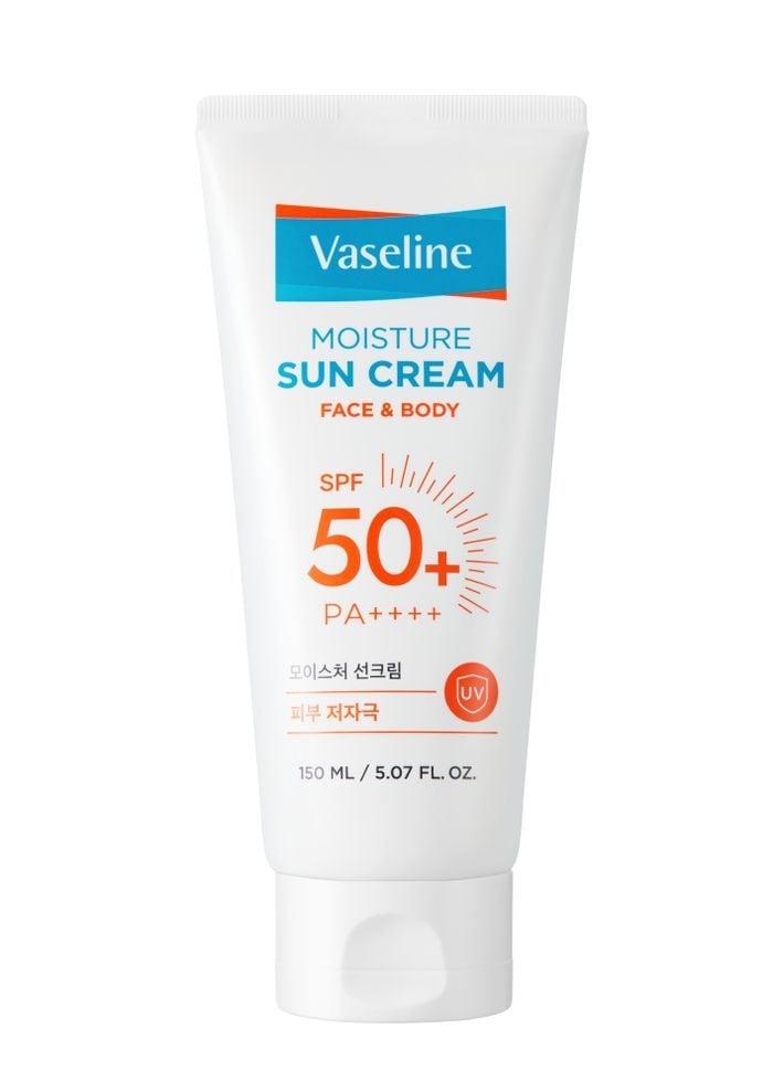 본문 이미지 - 모이스처 선크림 페이스 앤 바디(바세린제공)