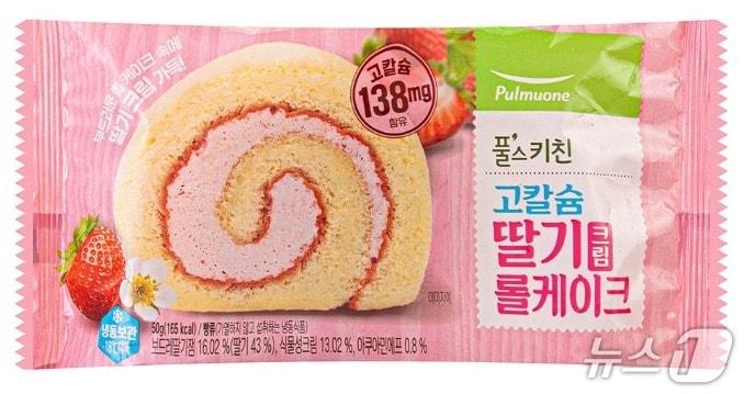 본문 이미지 - 회수 조치된 '고칼슘 딸기크림 롤케이크' (식약처 제공) 2025.6.5/뉴스1