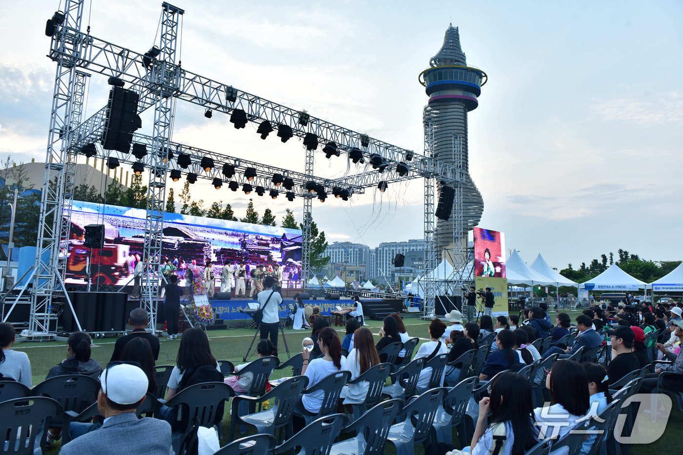 지난해 실향민문화축제 행사 모습.&#40;속초시 제공, 재판매 및 DB 금지&#41; 2025.6.8/뉴스1