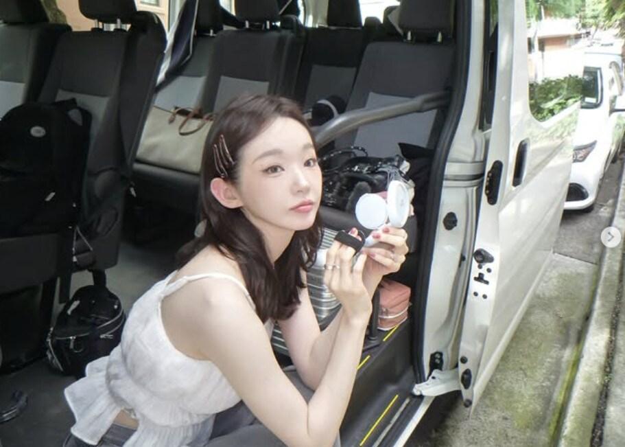 본문 이미지 - 사진=강민경 인스타그램