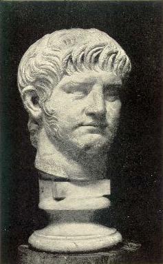 본문 이미지 - 네로 황제 흉상 삽화. (출처: 작자 미상, G. Ferrero, The Women of the Caesars, New York, 1911. Public domain, via Wikimedia Commons)