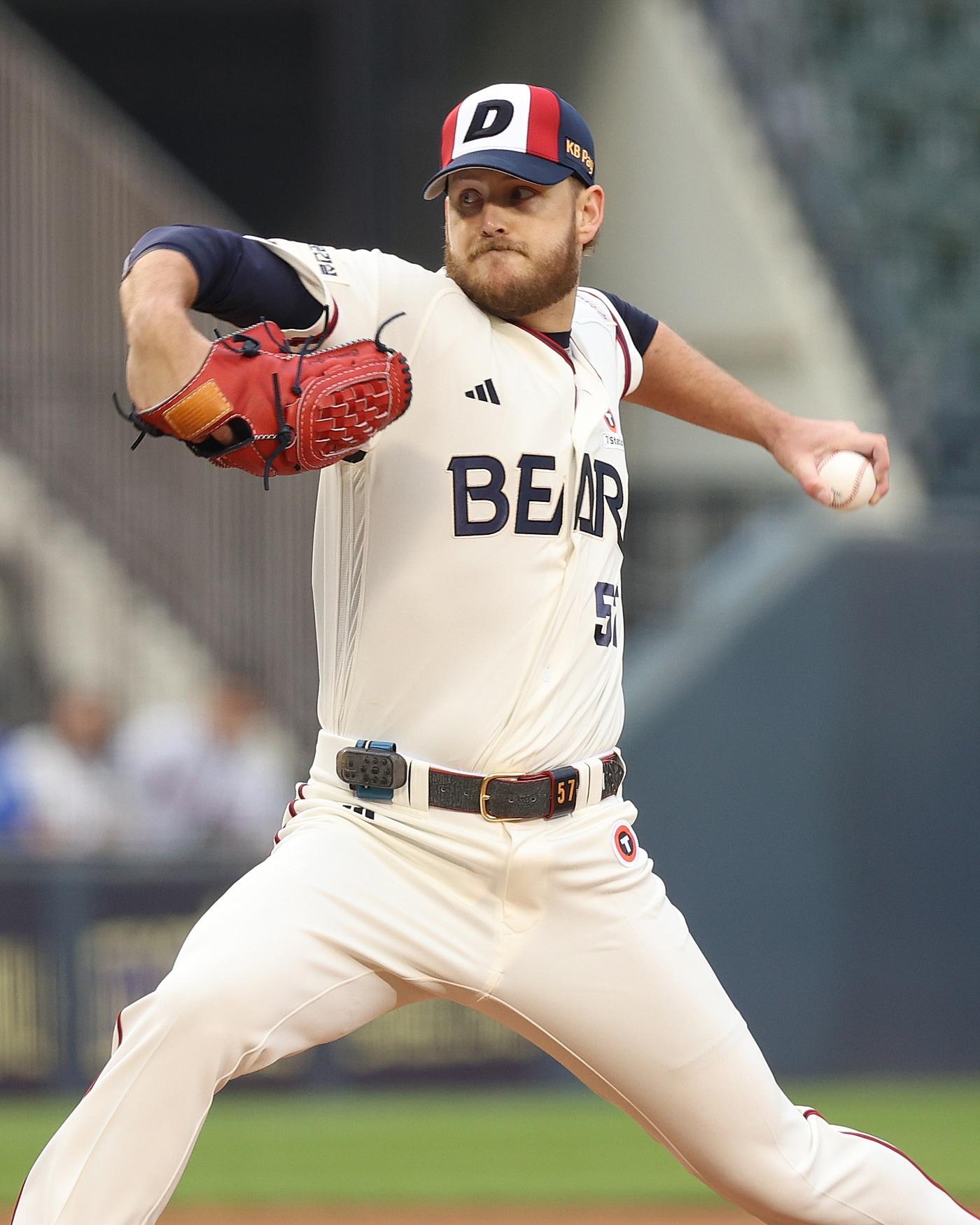 본문 이미지 - 두산 외국인 투수 콜 어빈.(두산 베어스 제공)