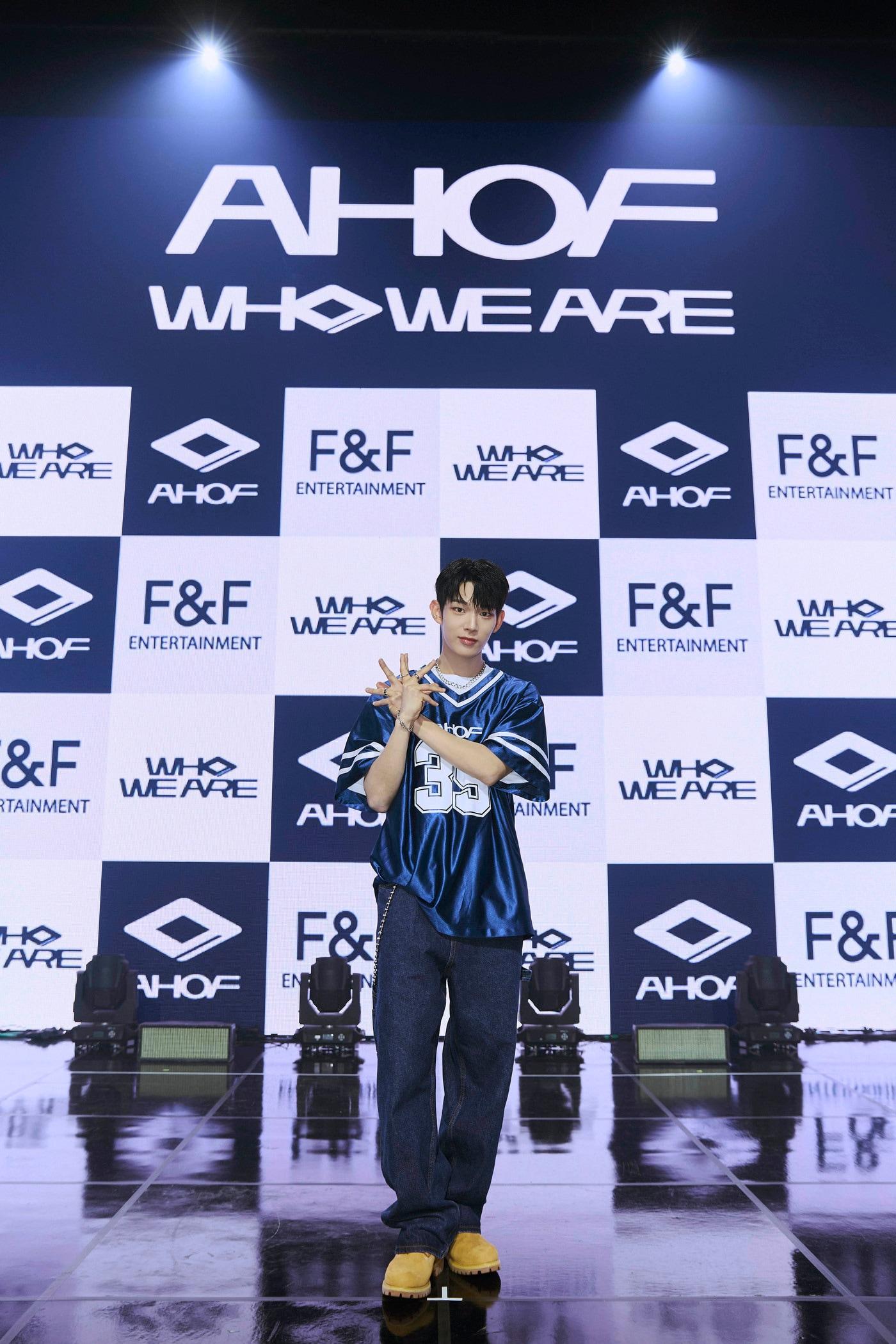 본문 이미지 - 아홉 스티븐/F&F 제공