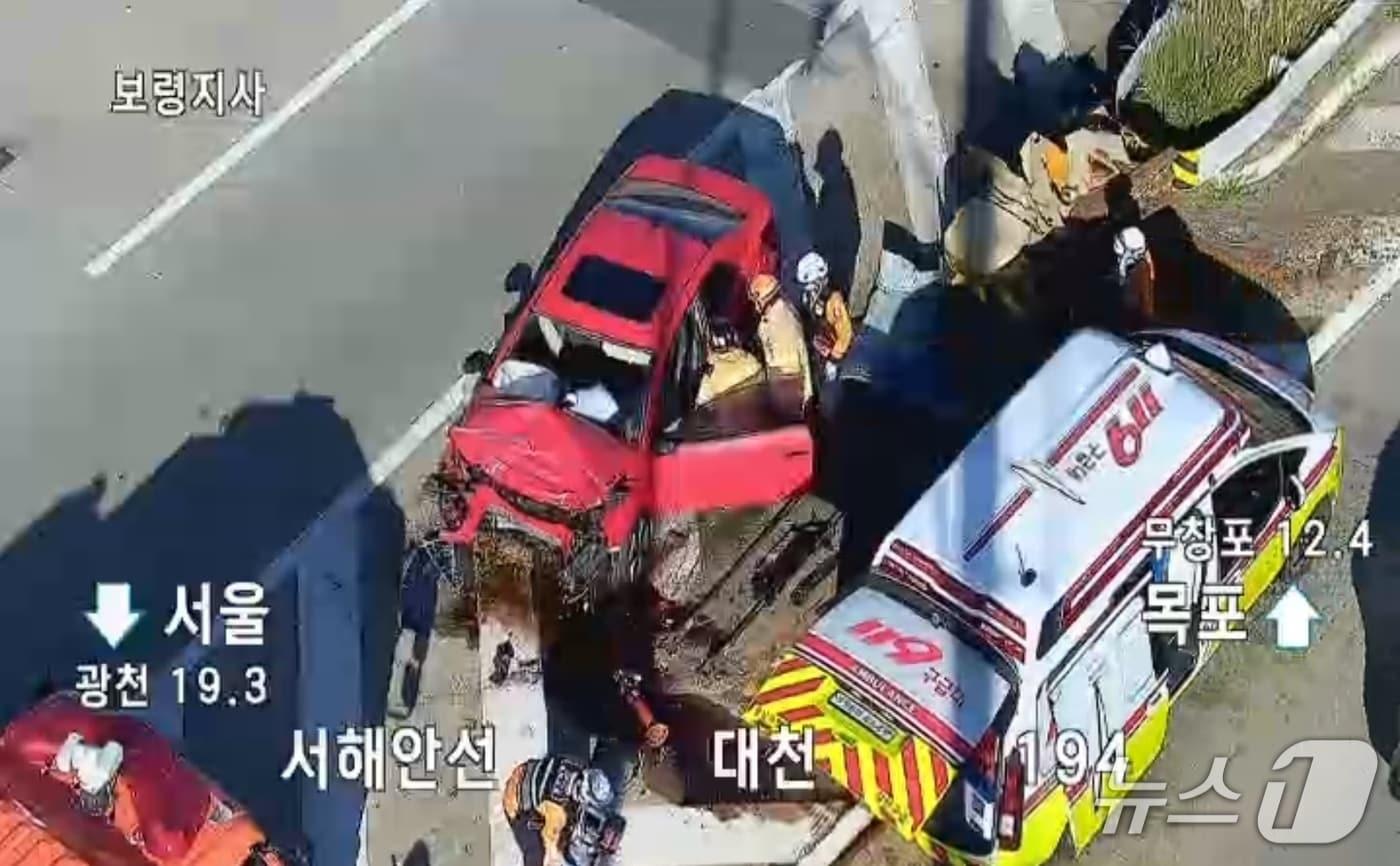 보령 서해안고속도로 교통사고 현장. (도로공사 CCTV, 재판매 및 DB금지) / 뉴스1
