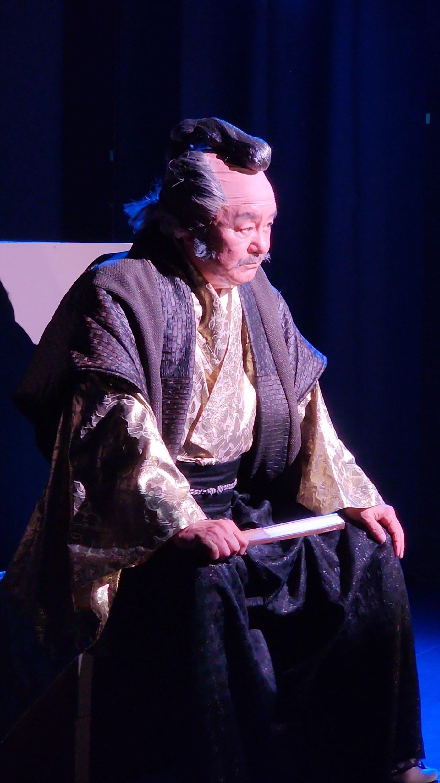 본문 이미지 - 연극 '도꾸가와 이에야스, 주민센터에 가다'