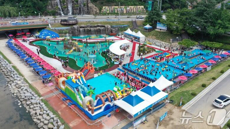 본문 이미지 - 예천 한천 물놀이장 전경(예천군 제공. 재판매 및 DB 금지)2025.7.10/뉴스1