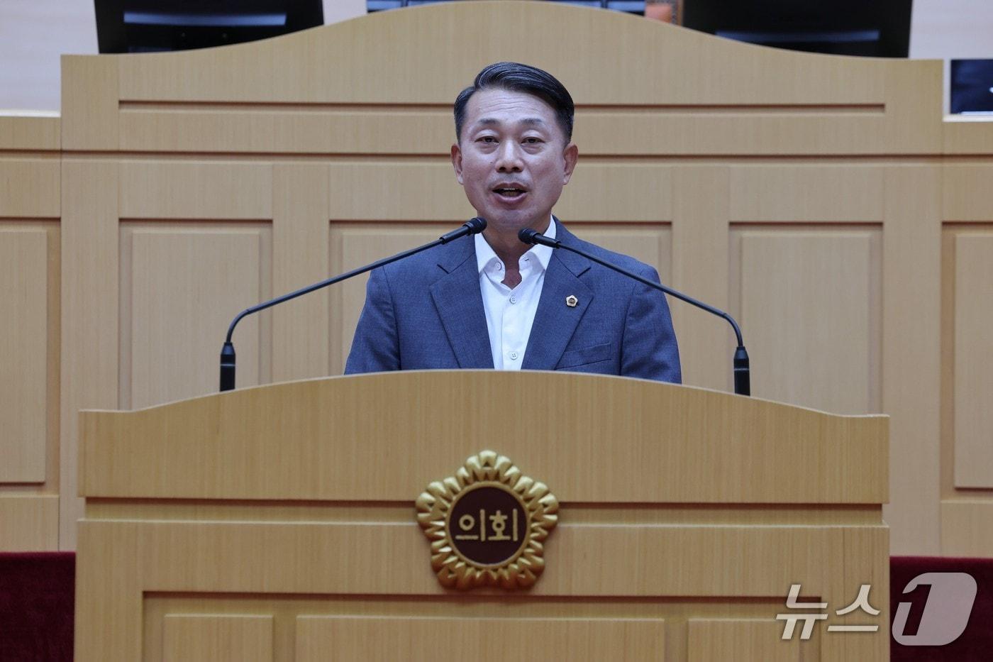 이재태 전남도의원이  &#39;농업민생 4법&#39;의 조속한 재추진을 촉구하고 있다.&#40;전남도의회 제공, 재판매 및 DB 금지&#41;/뉴스1