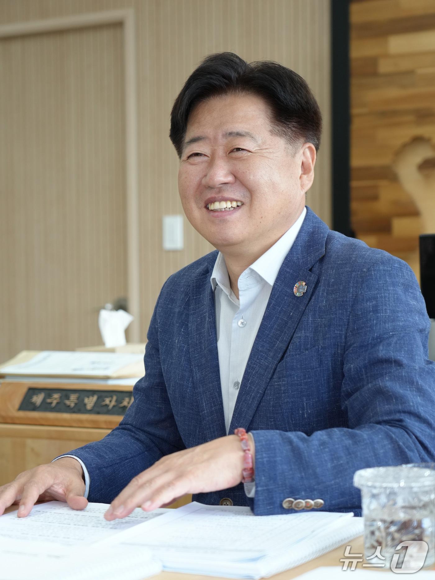 본문 이미지 - 오영훈 제주도지사&#40;제주도 제공&#41;/뉴스1