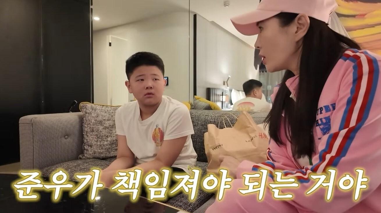 본문 이미지 - ('A급 장영란')