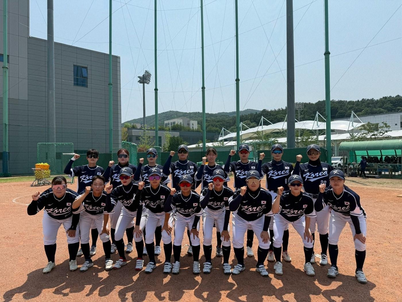 본문 이미지 - 한국 소프트볼 대표팀. &#40;대한야구소프트볼협회 제공&#41;