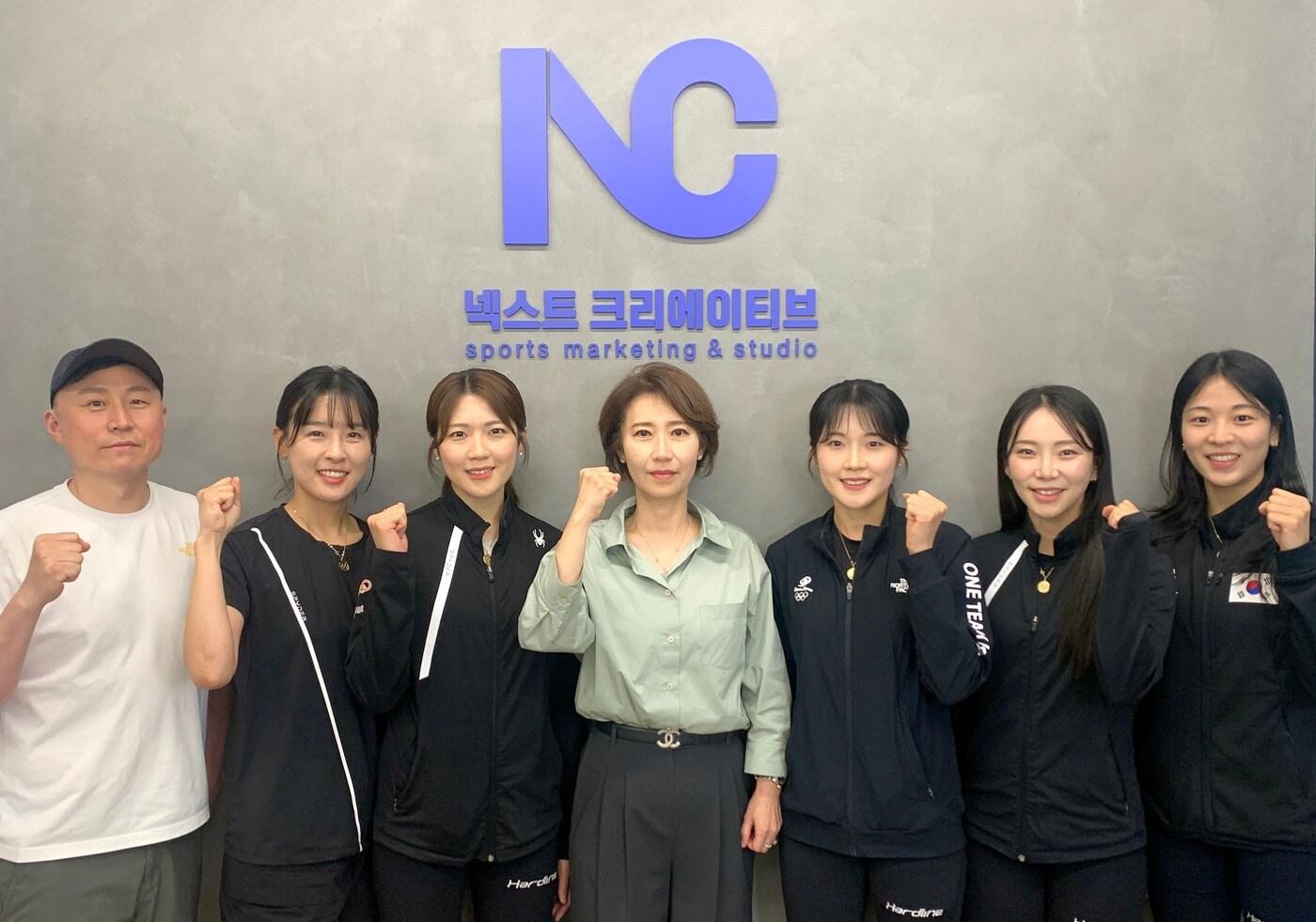 여자 컬링 팀 5G가 넥스트크리에이티브와 매니지먼트 계약을 맺었다.&#40;넥스트크리에이티브 제공&#41; 