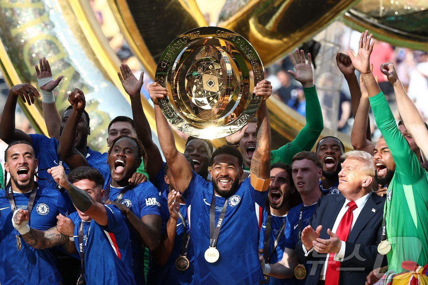 첼시가 14일&#40;한국시간&#41; 2025 FIFA 클럽월드컵 결승에서 PSG를 3-0으로 완파하고 우승했다. ⓒ AFP=뉴스1