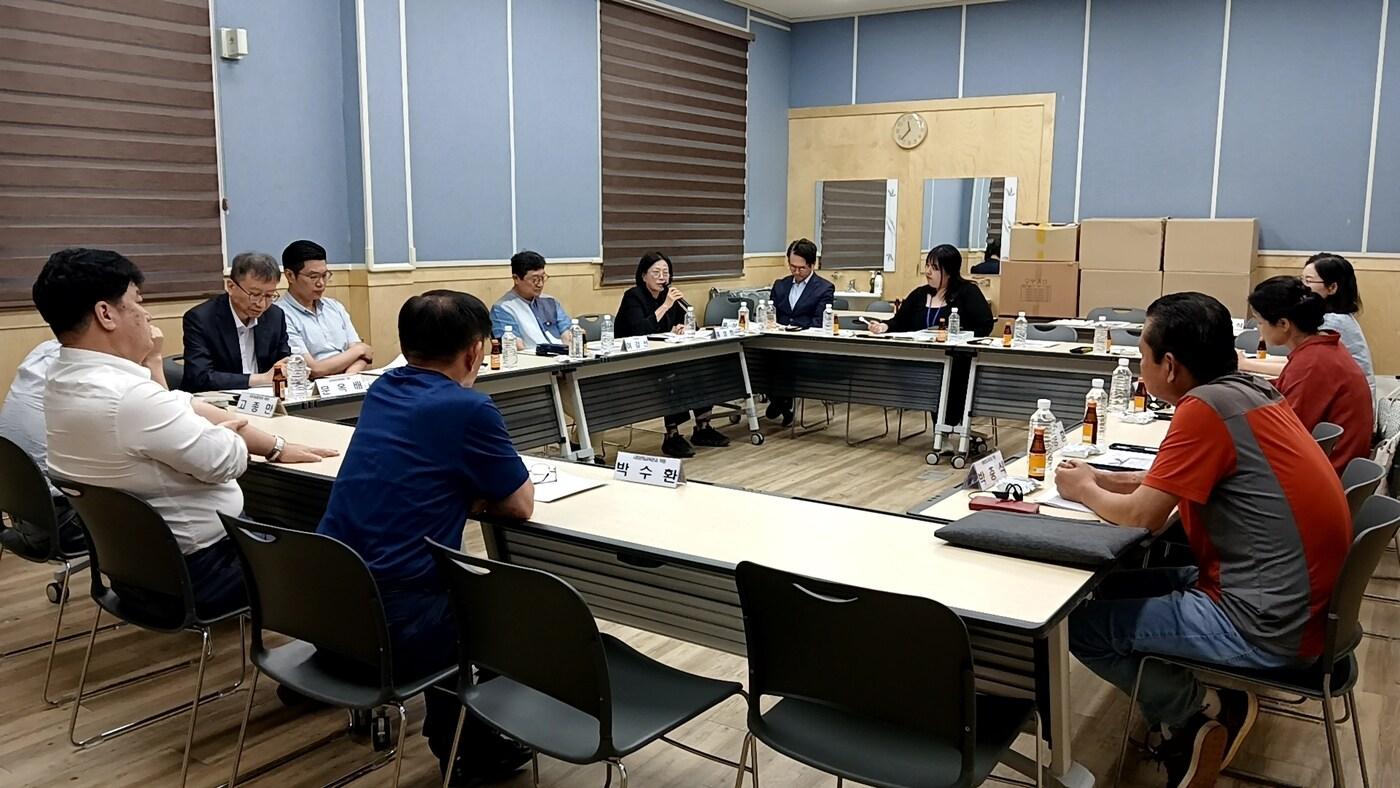 35회 한산모시문화제 모니터링 평가단 회의 모습.(서천군지속가능발전협의회 제공. 재판매 및 DB금지)/뉴스1