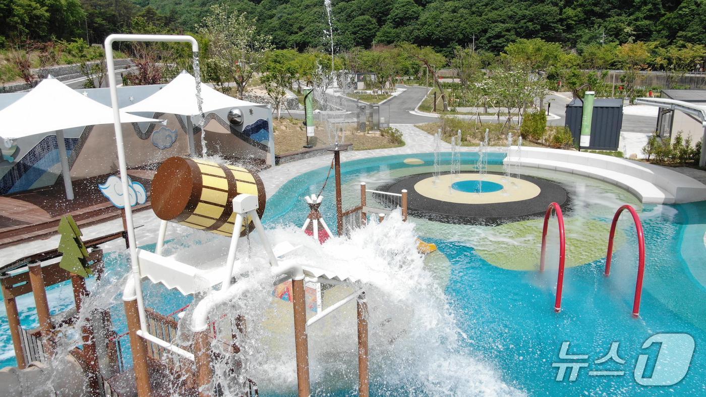 전북 진안군이 오는 18~25일 여름철 무더위를 식혀줄 &#39;운일암반일암 구름아래 물놀이터&#39;를 시범 운영한다.&#40;진안군제공. 재판매 및 DB금지&#41;2025.7.14/뉴스1