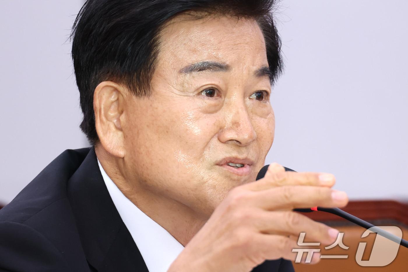 정동영 통일부 장관 후보자가 14일 오전 서울 여의도 국회 외교통일위원회 전체회의장에서 열린 인사청문회에서 의원 질의에 답하고 있다. 2025.7.14/뉴스1 ⓒ News1 이광호 기자