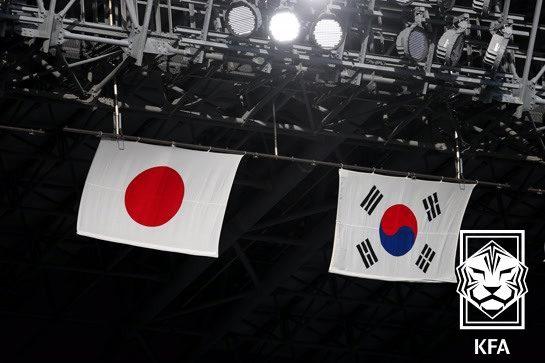 본문 이미지 - 가위바위보도 지지 말라는 한일전이 동아시안컵 최종전에서 결승전처럼 펼쳐진다. 최근 흐름이 좋지 않은데, 투지 넘치는 근성을 보여줘야 할 경기다. (대한축구협회 제공)