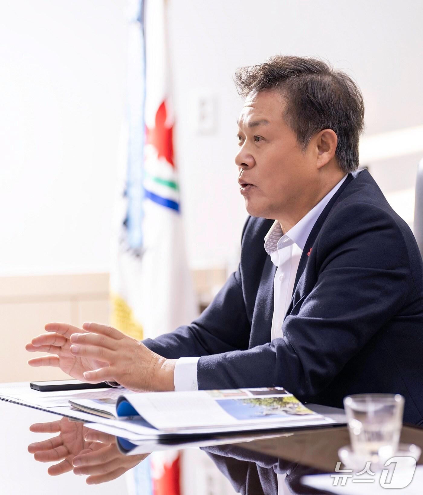 본문 이미지 - 이학수 전북 정읍시장.&#40;정읍시 제공. 재판매 및 DB금지&#41;/뉴스1 