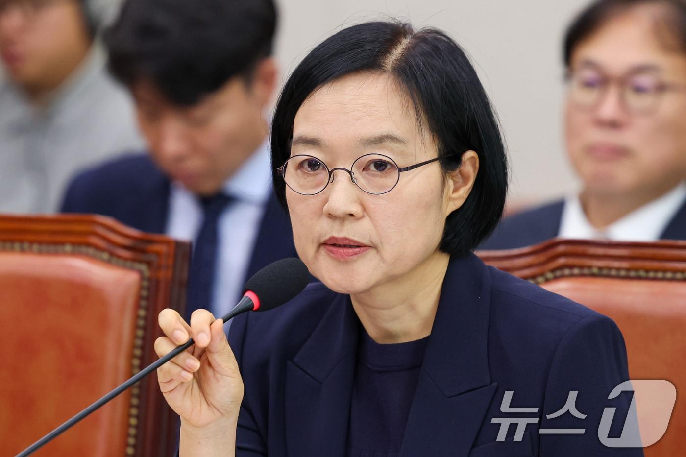 한성숙 중소벤처기업부 장관이 후보자 시절 국회 인사청문회에 출석한 모습. 2025.7.15/뉴스1 ⓒ News1 안은나 기자