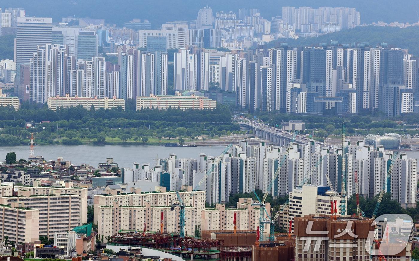 사진은 서울 남산에서 바라본 서울 아파트단지 모습. /뉴스1 ⓒ News1 김명섭 기자
