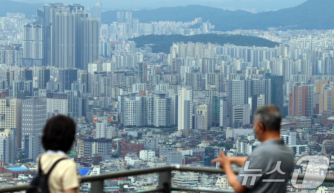 서울 아파트단지 모습. 2025.7.15/뉴스1 ⓒ News1 김명섭 기자