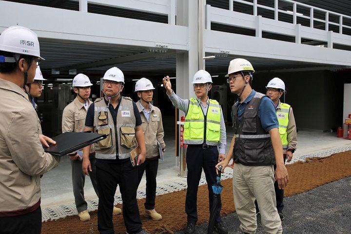 본문 이미지 - SR 역사 안전점검 모습.(SR 제공)