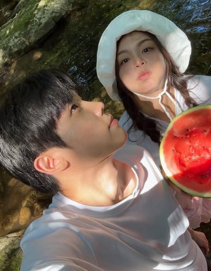 본문 이미지 - 가수 에일리/ 최시훈 인스타그램