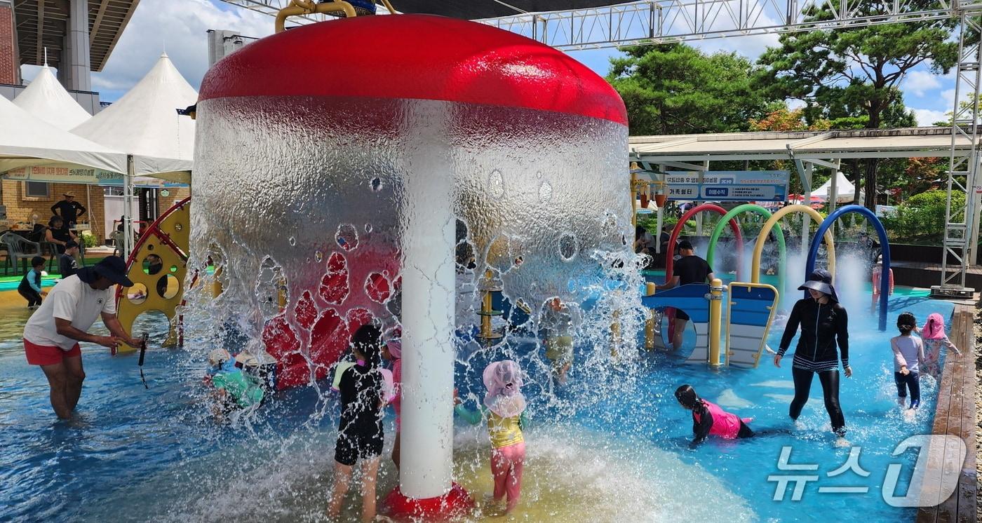 지난해 결초보은 문화누리관 야외광장 물놀이장 (보은군 제공, 재판매 및 DB금지) /뉴스1