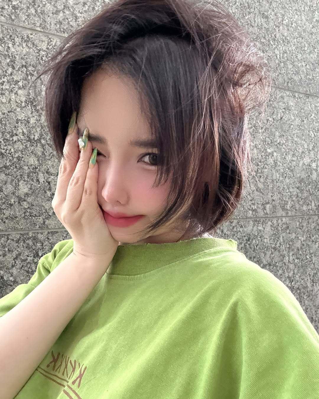 본문 이미지 - 사진=박봄 인스타그램