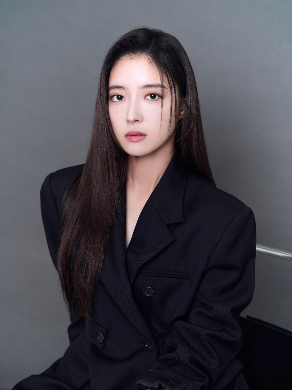 본문 이미지 - '이사' GV / 이세영