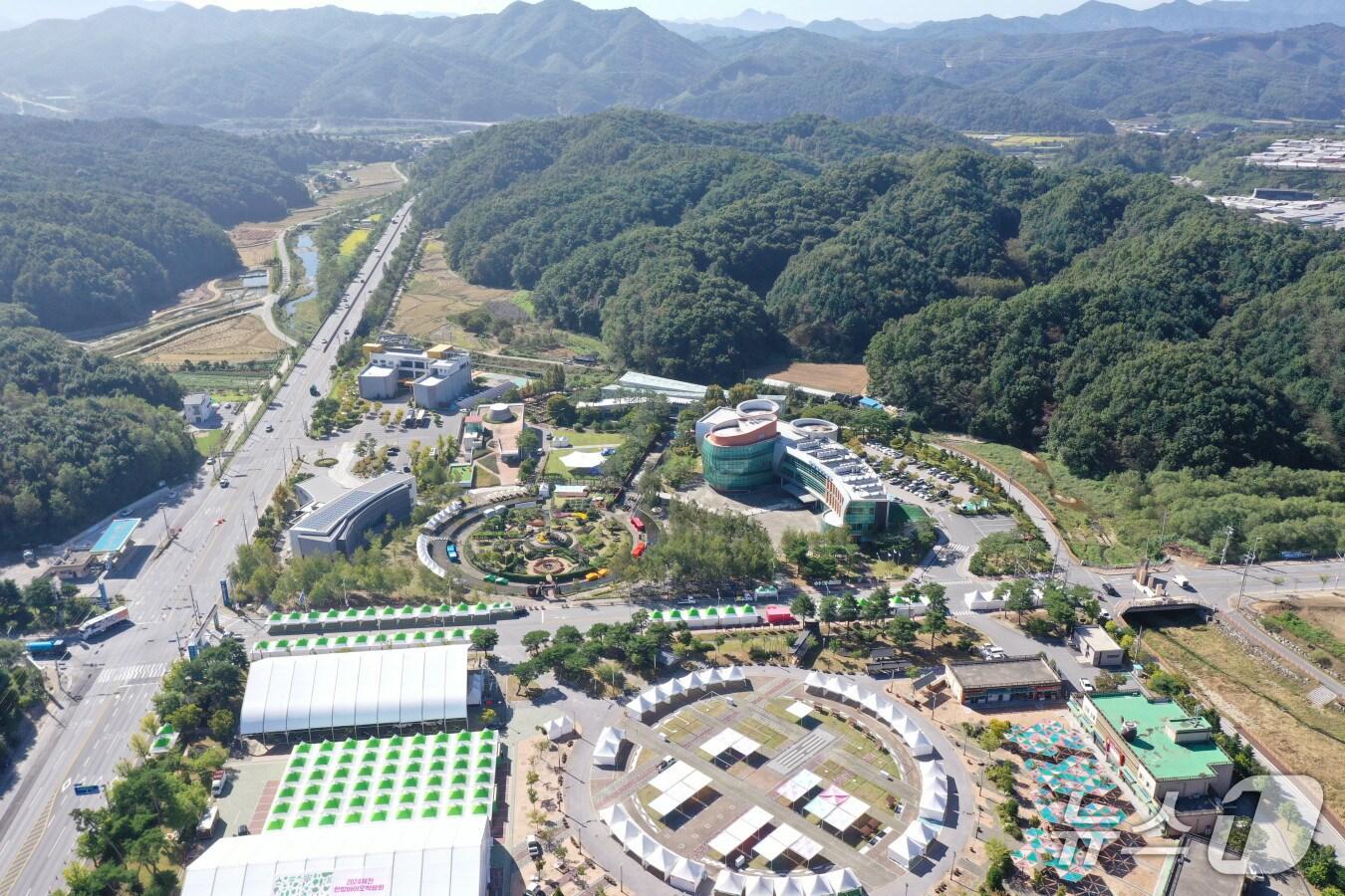 본문 이미지 - 제천국제한방천연물엑스포장.(조직위 제공, 재판매 및 DB금지) /뉴스1  