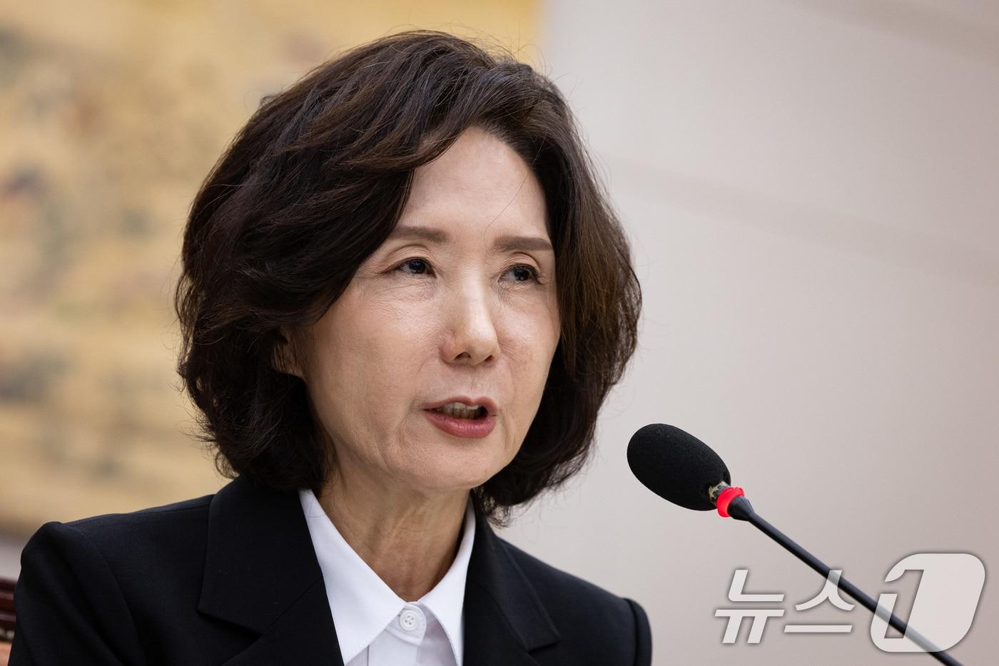 이진숙 사회부총리 겸 교육부 장관 후보자가 16일 오전 서울 여의도 국회 교육위원회에서 열린 인사청문회에서 의원 질의에 답하고 있다. 2025.7.16/뉴스1 ⓒ News1 유승관 기자