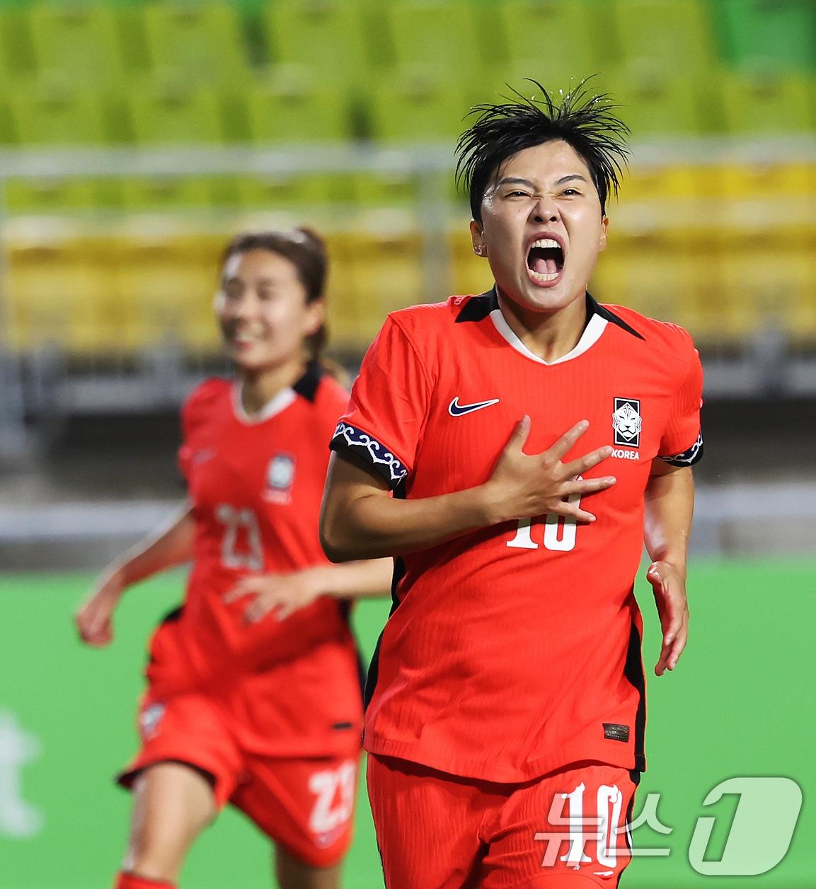 본문 이미지 - 유럽 원정 평가전에 나서는 여자축구 대표팀 명단이 발표됐다. 지소연 등 주축들이 대부분 함께 한다. ⓒ News1 장수영 기자