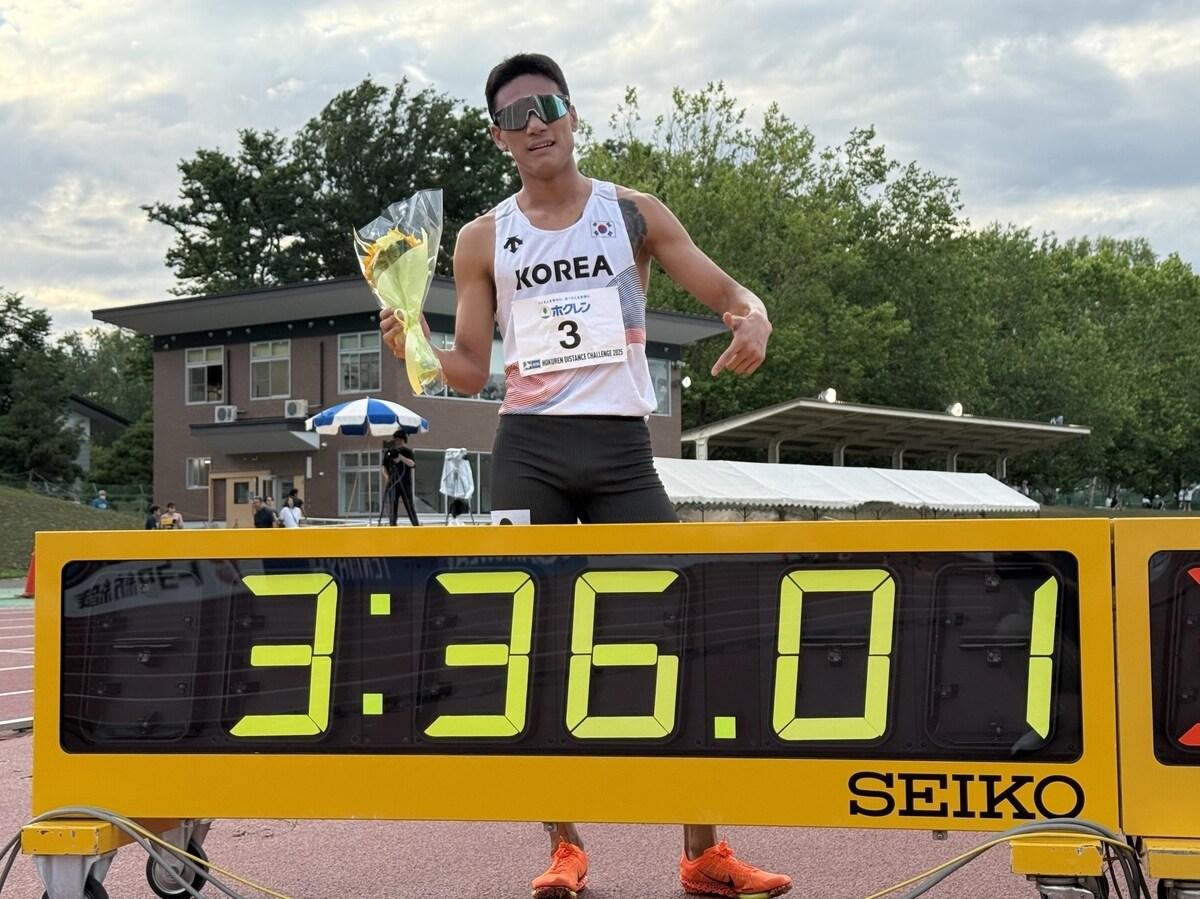 본문 이미지 -  남자 1500m 한국 기록을 경신한 이재웅(대한육상연맹 제공)