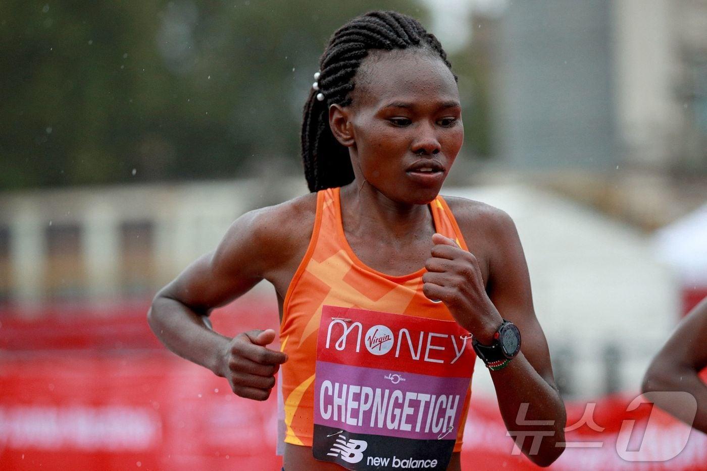 여자 마라톤 세계기록 보유자인 루스 체픈게티&#40;케냐&#41;가 금지약물 복용 혐의로 일시자격정지 처분을 받았다. ⓒ AFP=뉴스1