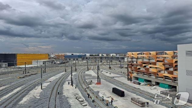 본문 이미지 -  GS건설 싱가포르 T301 공사 현장 전경. &#40;GS건설 제공&#41;