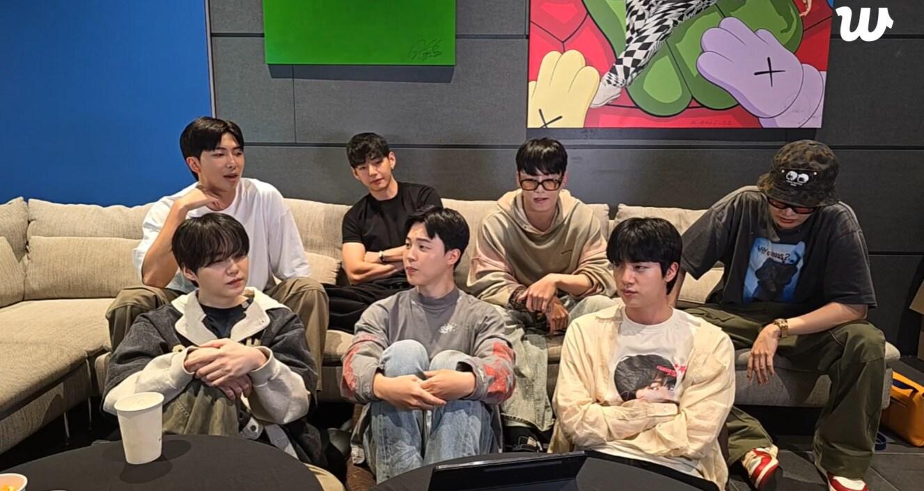 본문 이미지 - 방탄소년단 위버스 라이브 갈무리