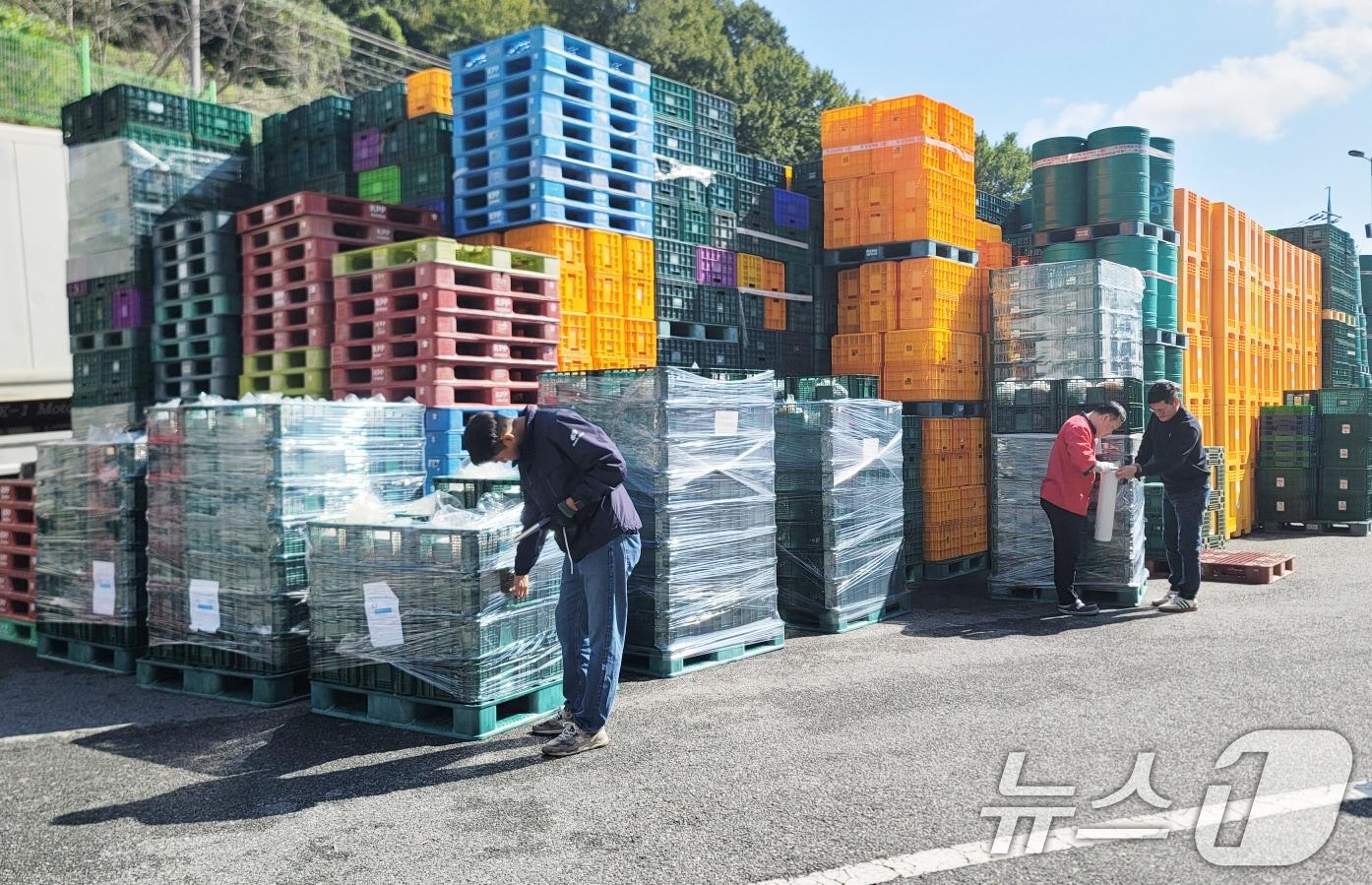 본문 이미지 - 광주 김치 미국 수출길.&#40;광주시 제공. 재판매 및 DB 금지&#41; 