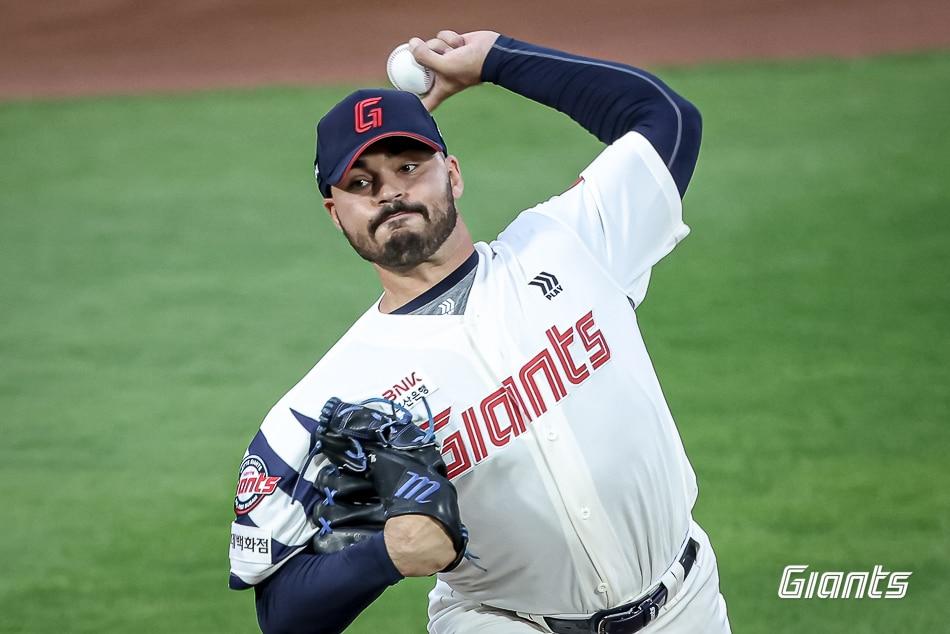 본문 이미지 - 롯데 자이언츠 외국인 투수 알렉 감보아. (롯데 자이언츠 제공)