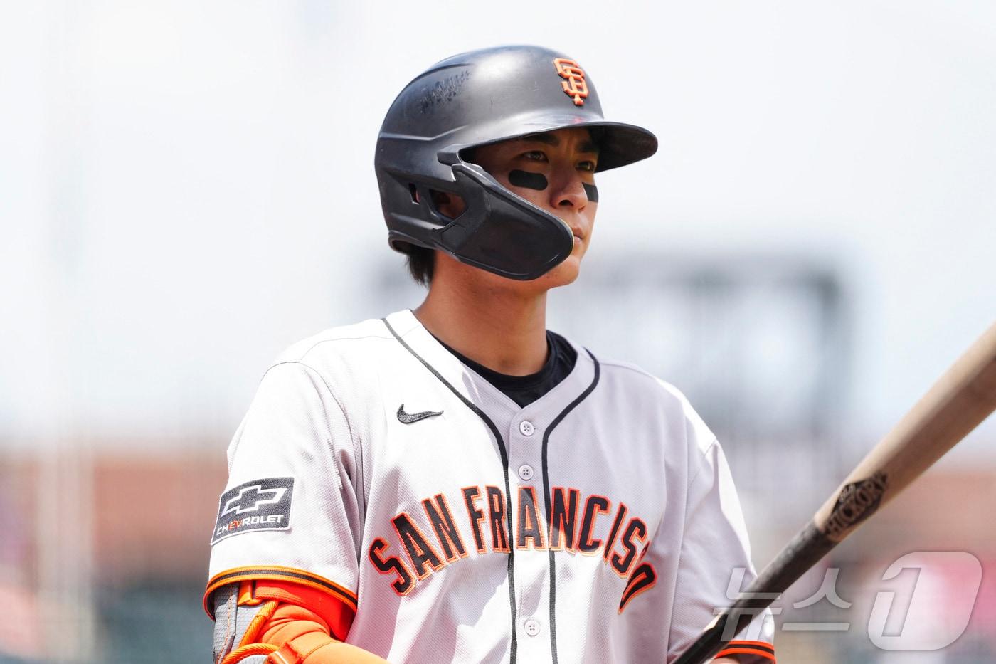 샌프란시스코 자이언츠 외야수 이정후는 20일&#40;한국시간&#41; 열린 2025 메이저리그 토론토 블루제이스전에서 3타수 무안타를 기록했다. ⓒ 로이터=뉴스1
