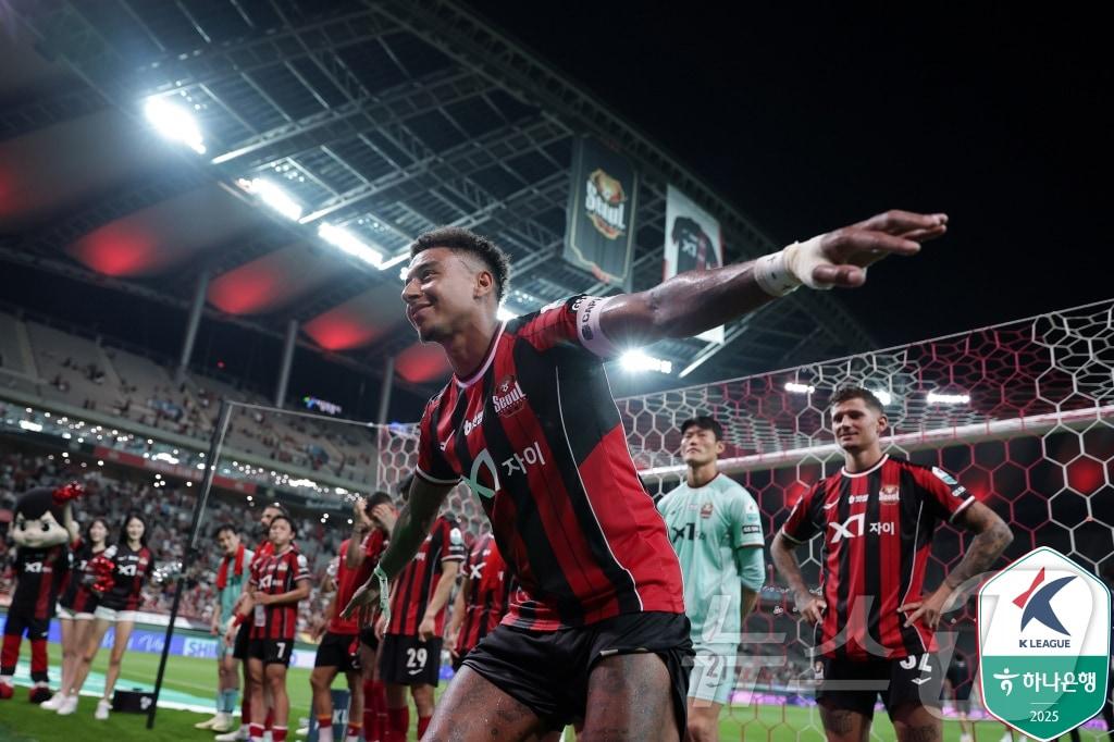 본문 이미지 - FC서울의 린가드.&#40;한국프로축구연맹 제공&#41; /뉴스1 ⓒ News1