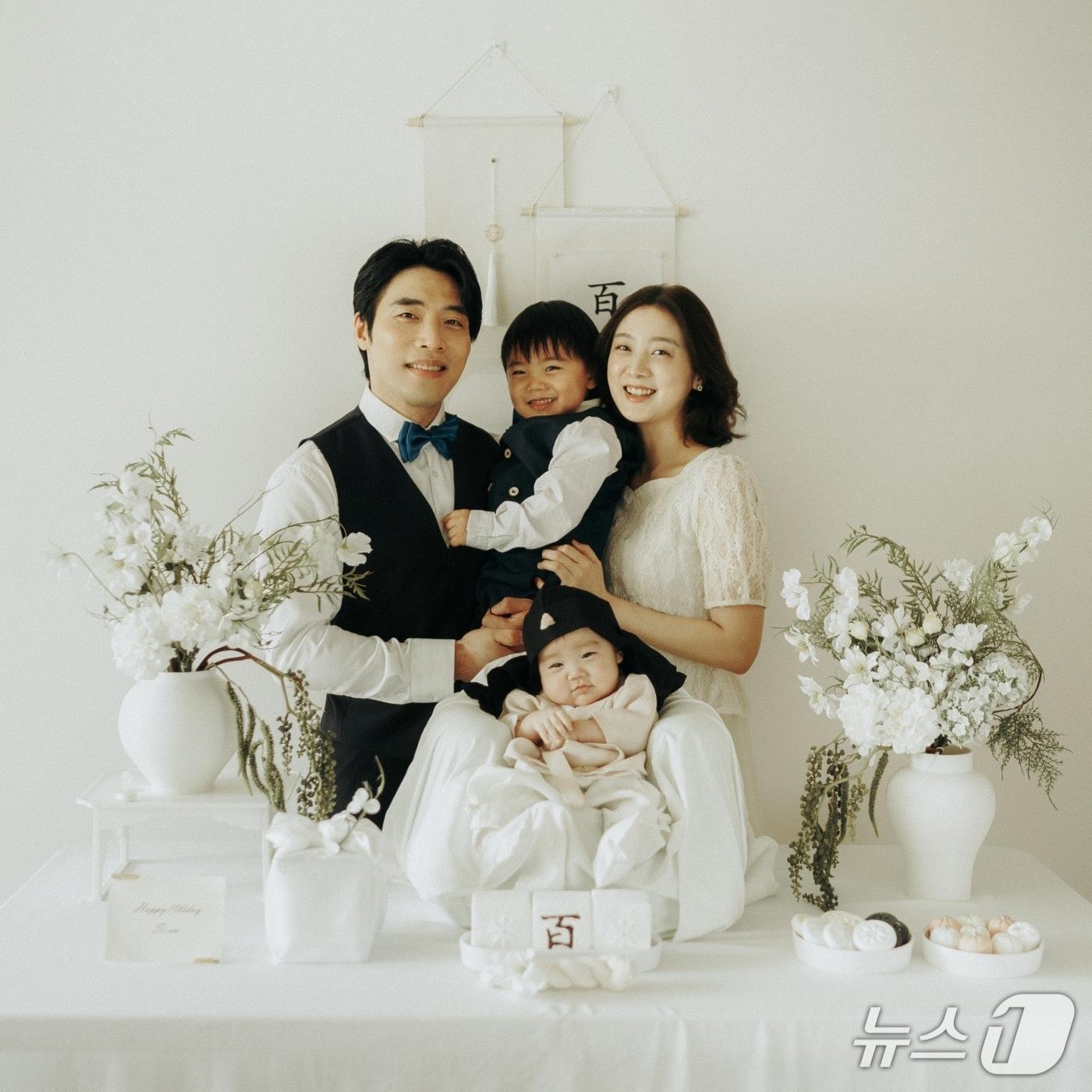 본문 이미지 - 원더걸스 혜림 등 양육가족이 탄생응원 서울 프로젝트 홍보모델이 됐다.(서울시 제공)